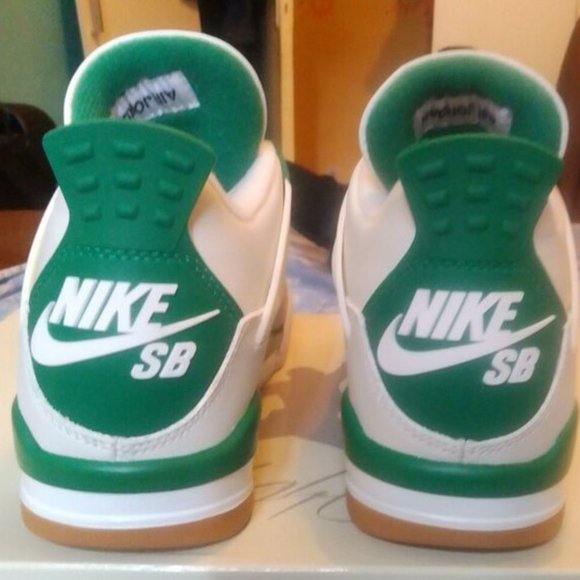 Jordan 4 SB PINE GREEN T 40 US9.5 main image 4